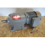 58 RPM 0,75 KW Asmaat 30 mm. Used.